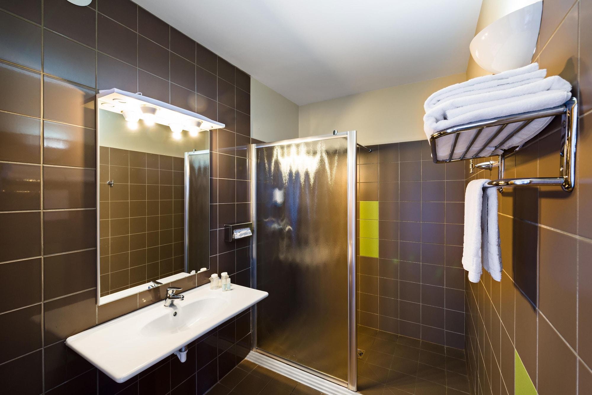 B&B Hotel Aubagne Gémenos Εξωτερικό φωτογραφία