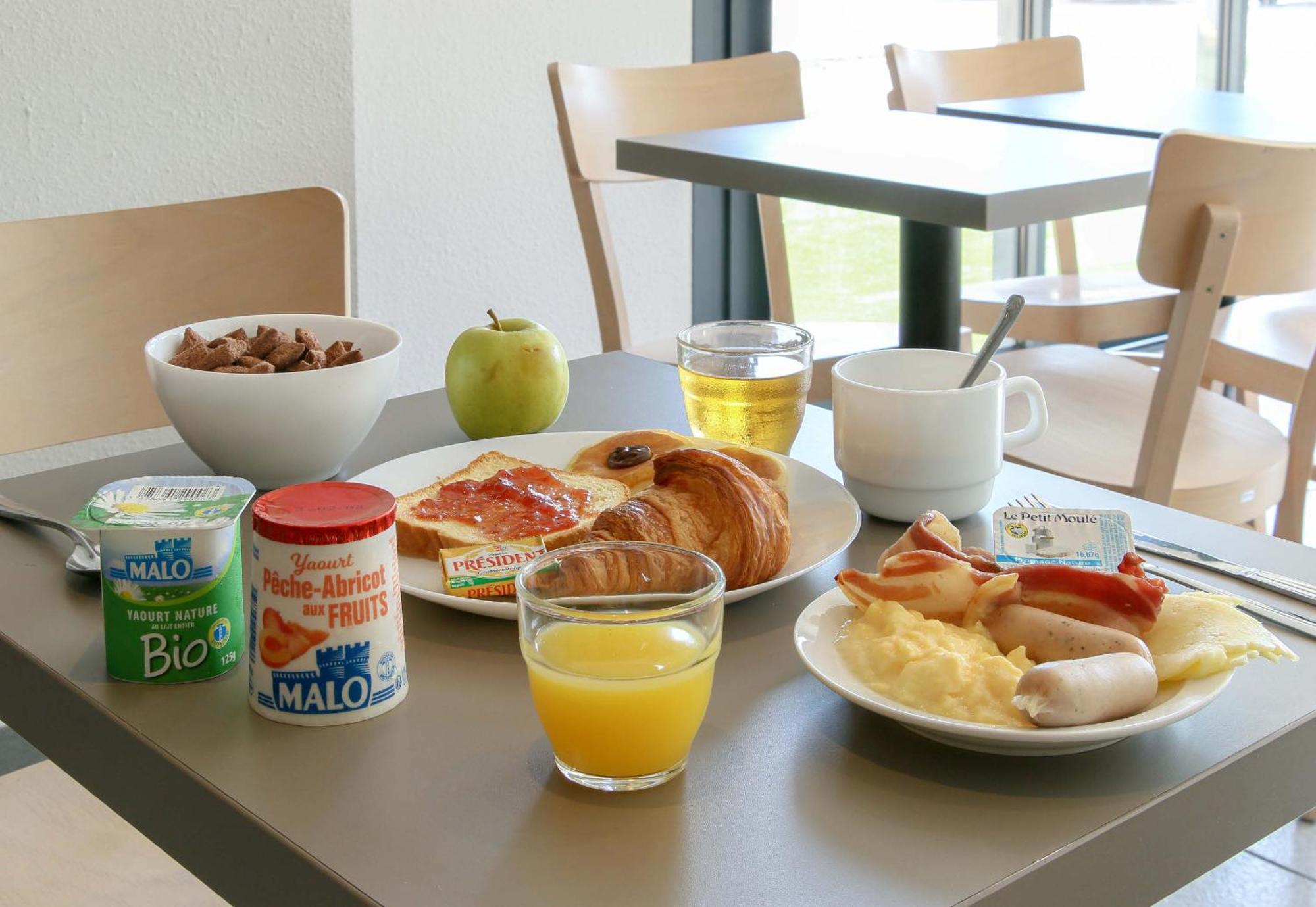 B&B Hotel Aubagne Gémenos Εξωτερικό φωτογραφία